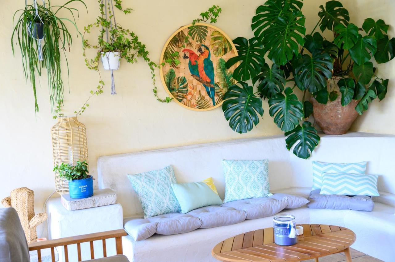Le Mas De La Source Bed & Breakfast Mougins Exterior photo